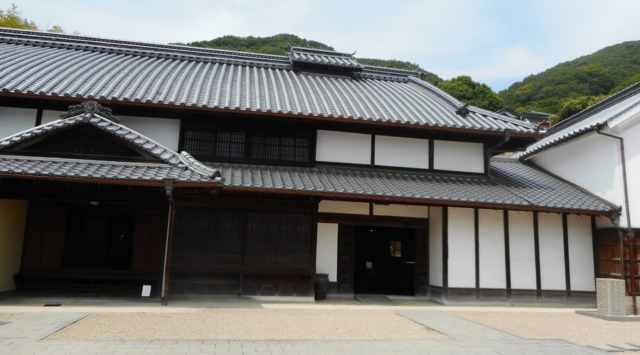 立派な屋敷