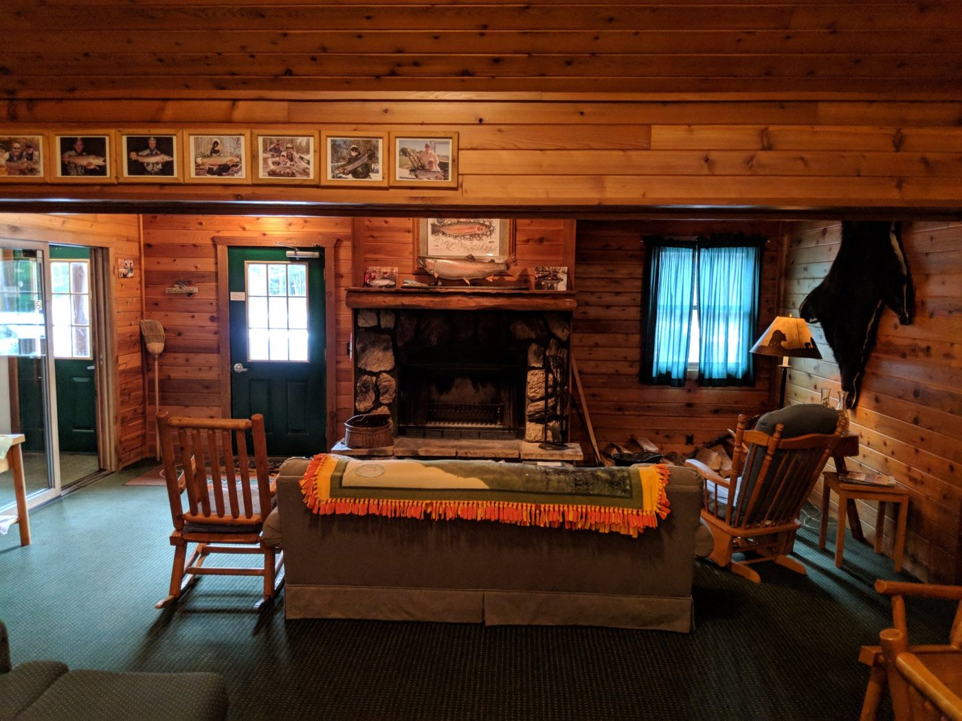 PERE MARQUETTE RIVER LODGE Updated 2024 Reviews & Photos