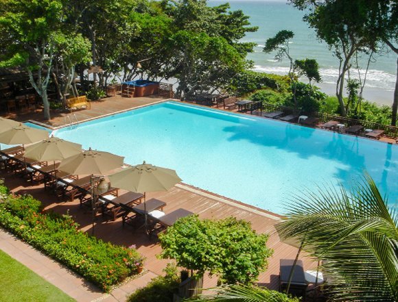 Foto S En Beoordelingen Van Het Zwembad Bij Birds And Bees Resort Tripadvisor