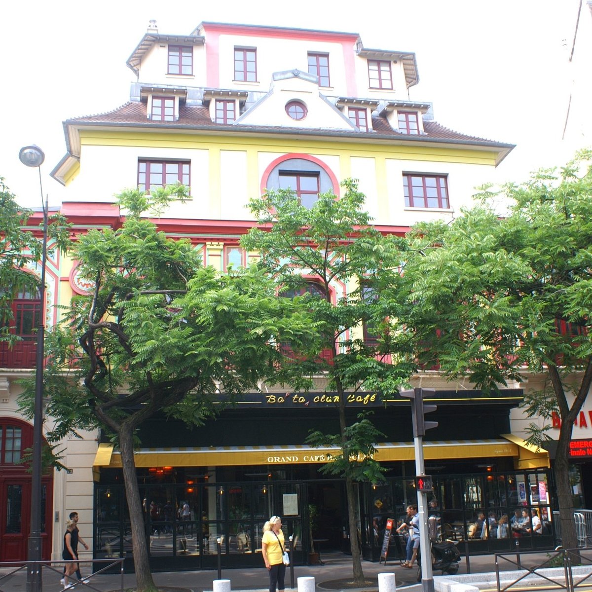 Bistro Montmartre Denver Christmas Day 2022 Le Bataclan (Paris) - 2022 All You Need To Know Before You Go (With Photos)  - Paris, France | Tripadvisor