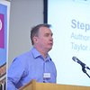 Dr Stephen