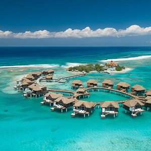 Sandals Royal Caribbean Resort and Private Island, hotel in Montego Bay