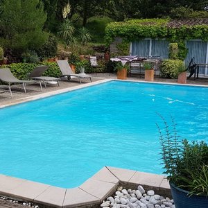 La Villa Carcassonne, Cité 8 min à pieds, Clim, Piscine, Full Wifi