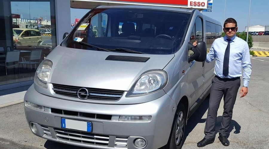 8 seater van