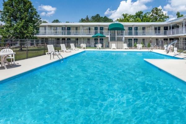 DAYS INN BY WYNDHAM CULLMAN Updated 2024 Prices Motel Reviews AL   Days Inn Cullman 