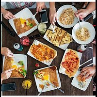 Take a good time with your family or friends around a good meal from France!