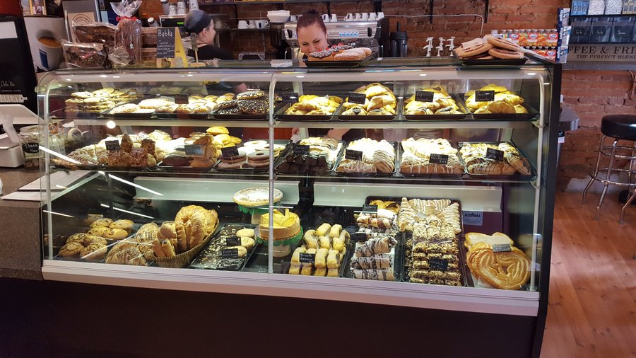 La Dolce Vita Courthouse Bakery