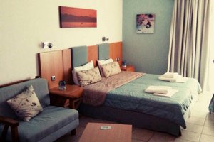 Room & Suite