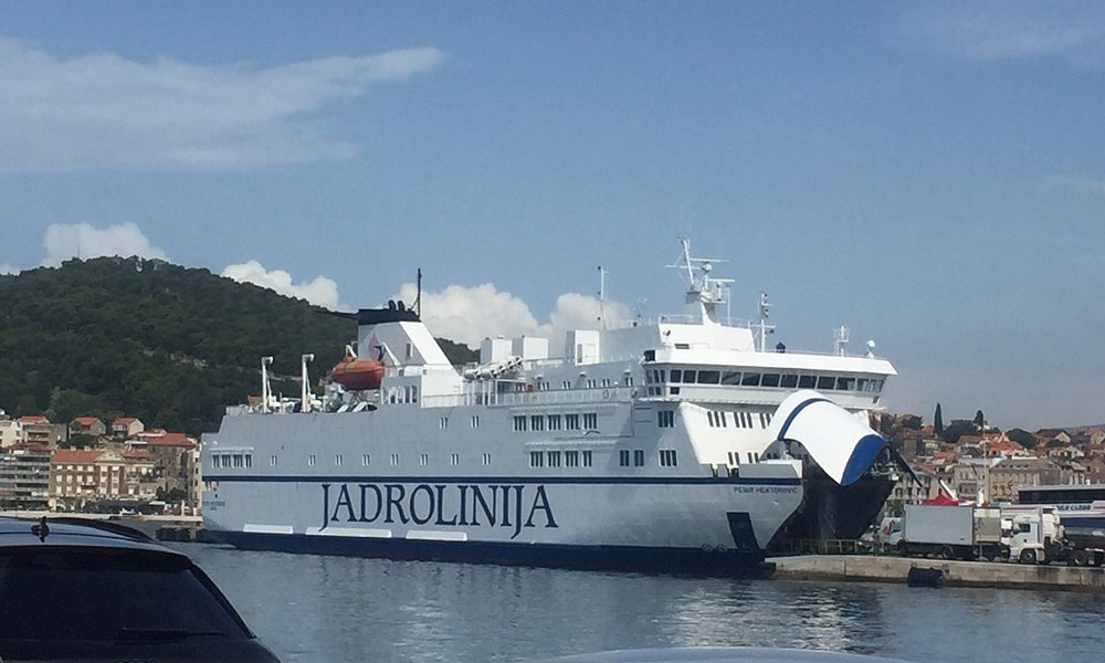 フルヴァツカ コスタイニツァ 旅行 観光ガイド 21年 トリップアドバイザー フルヴァツカ コスタイニツァ 旅行 観光ガイド 21年 トリップアドバイザー