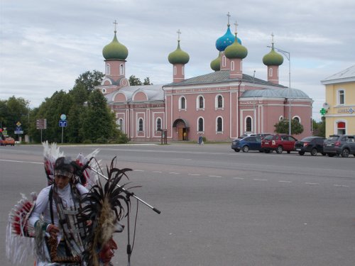 Много мебели в тихвине