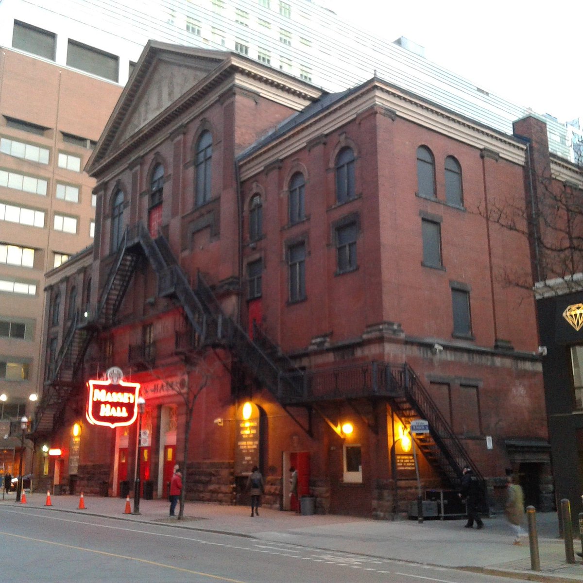 MASSEY HALL (Toronto) All You Need to Know BEFORE You Go