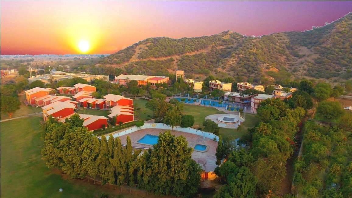 Sunrise Health Resort, hotell i Jaipur