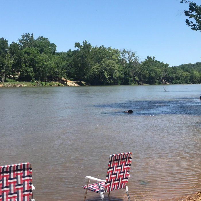 Missouri Watercress Campground: Where Nature's Bounty Meets Rustic Charm