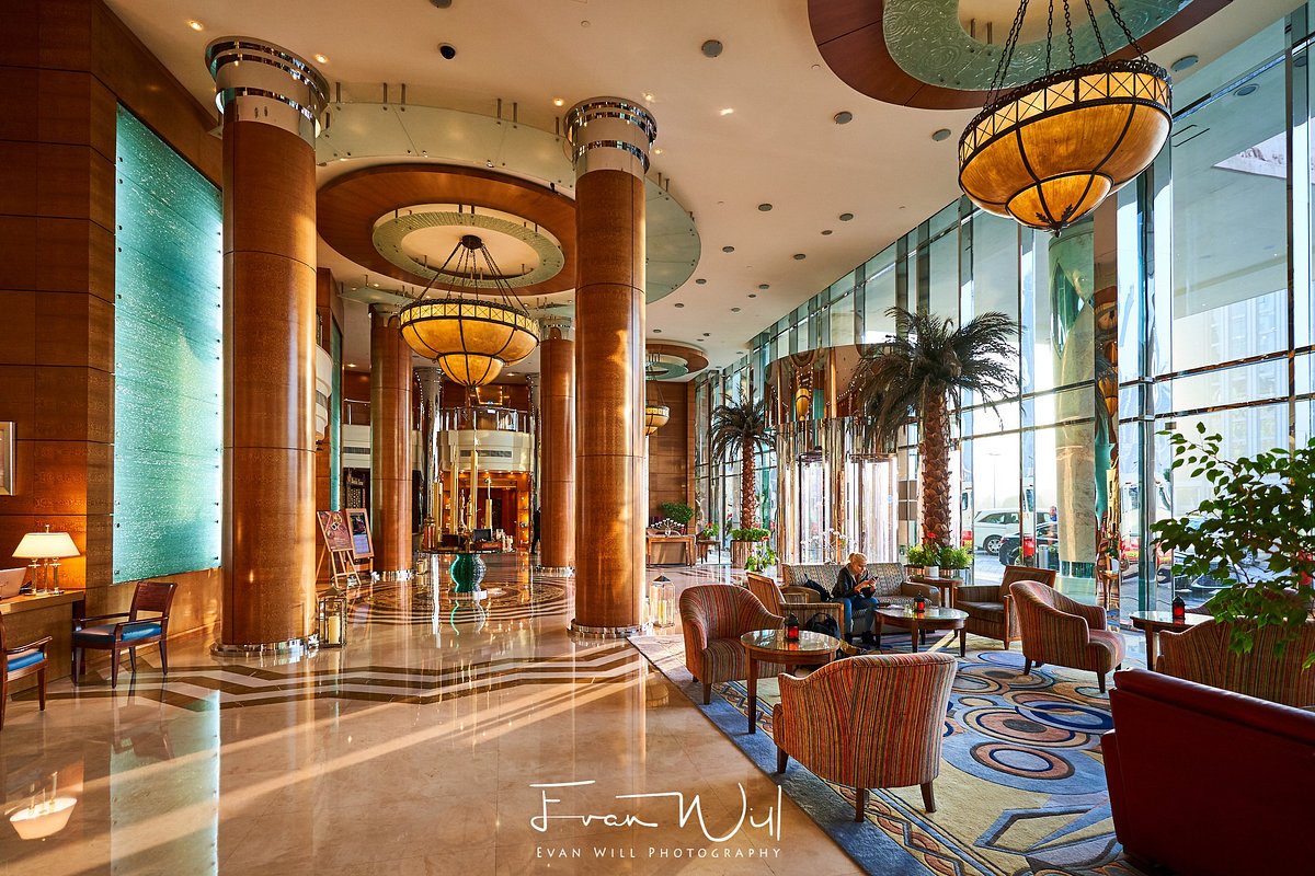 Swissotel Al Murooj Dubai, hotell i Dubai