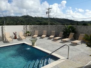Piscina y playa