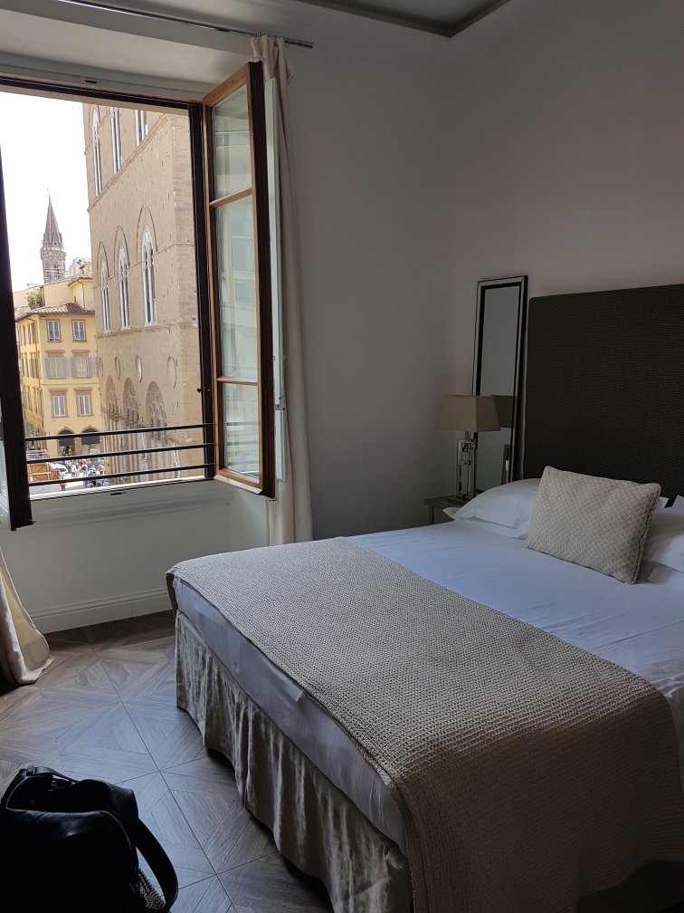 KF DELUXE B&B - Prices & Reviews (Florence, Italy)