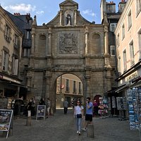 Porte Saint-Vincent