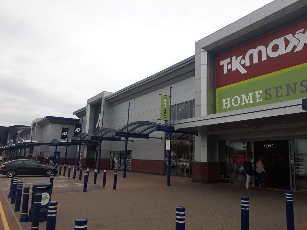 reebok stadium shops