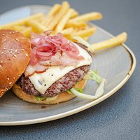 THE ROCKET BURGER