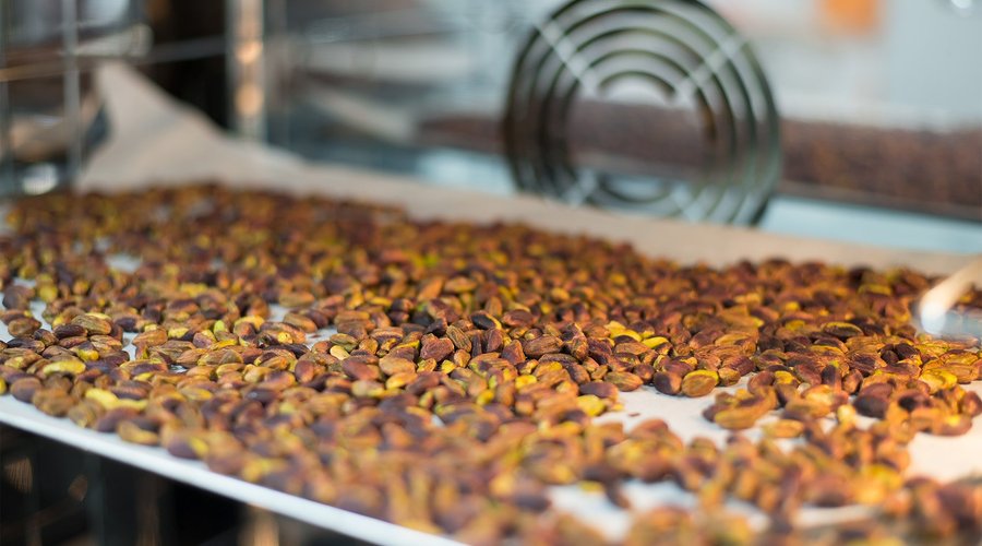 La tostatura del pistacchio nel nostro laboratorio