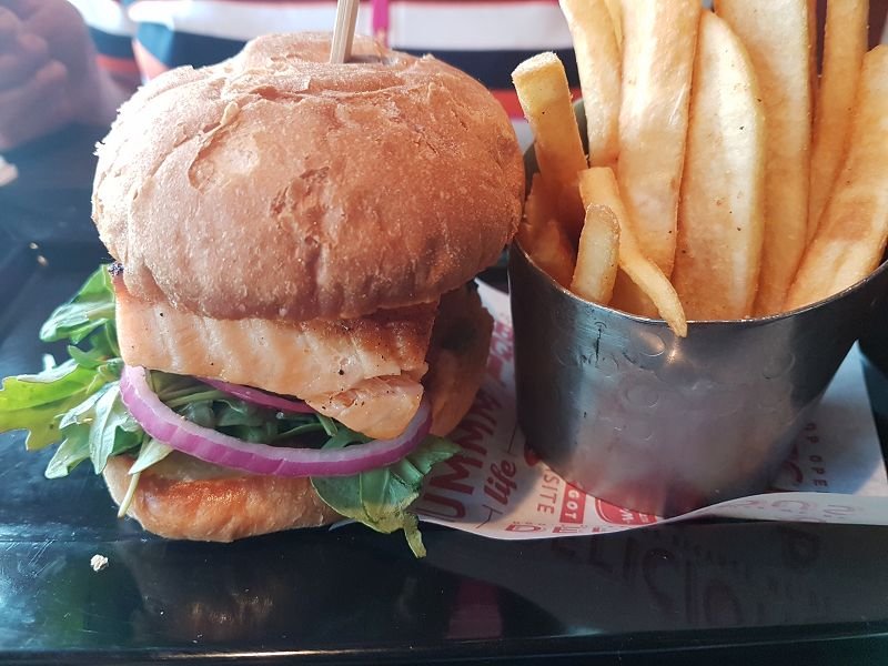 Red Robin Gourmet Burgers 71