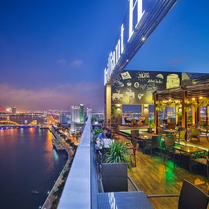 Brilliant Hotel in Da Nang, image may contain: Waterfront, City, Metropolis, Urban