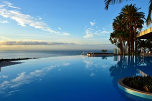 Pool och strand