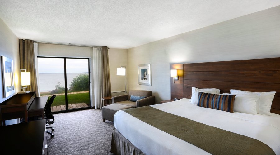 Rooms are so close to the water..you can hear the Lake
