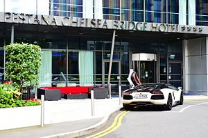 Pestana Chelsea Bridge in London, image may contain: Potted Plant, Car Dealership, City, Planter