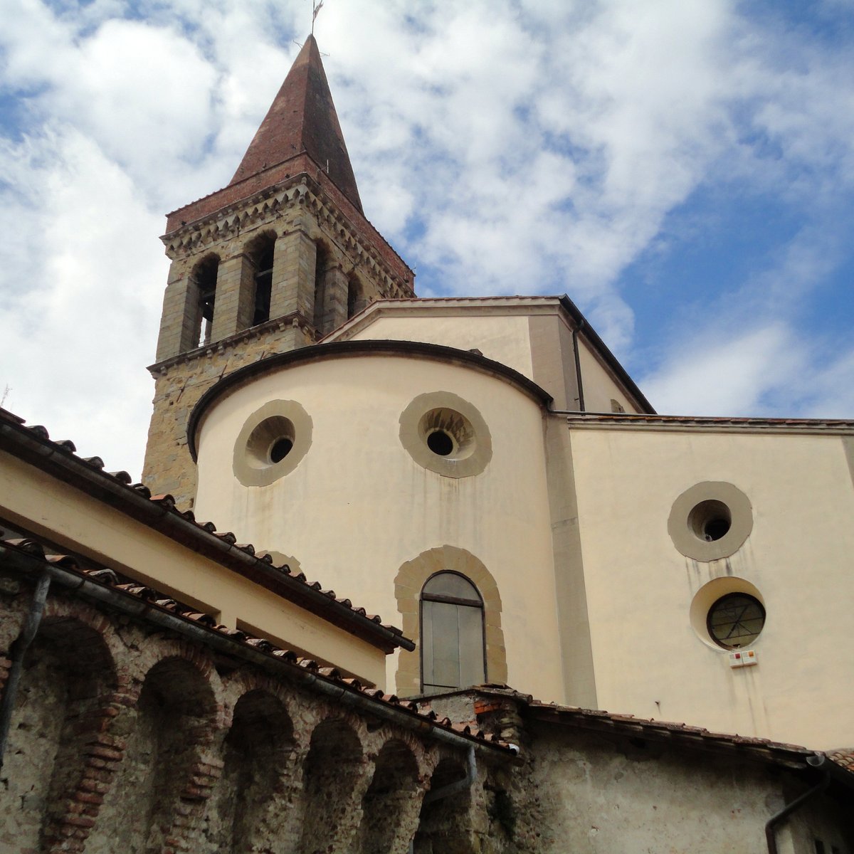 Cattedrale di San Giovanni Evangelista Sansepolcro Bewertungen und