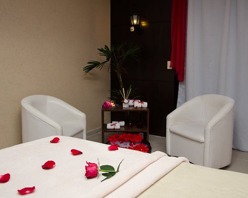 In Curitiba massagerooms Massage Rooms