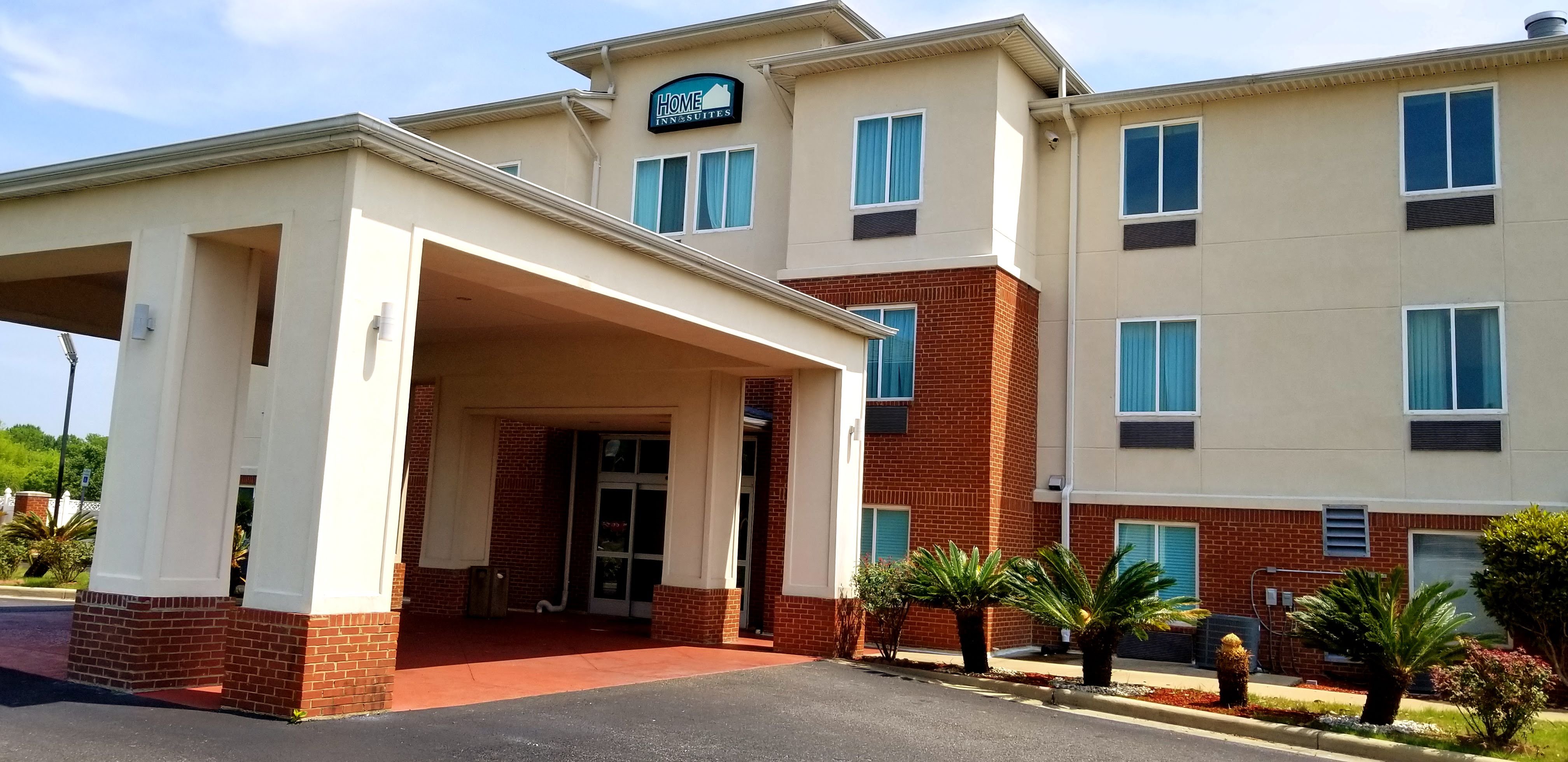 HOME INN SUITES MONTGOMERY Updated 2024 Prices Hotel Reviews AL   Front 