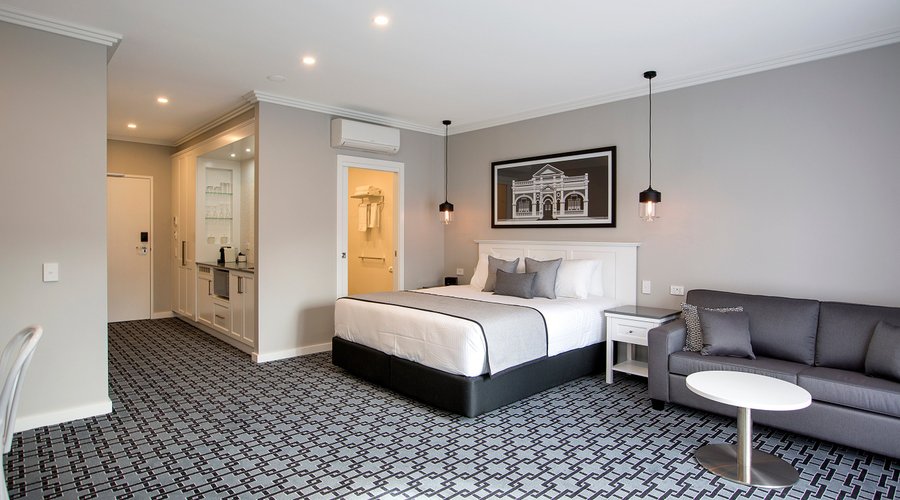 Executive King Suite