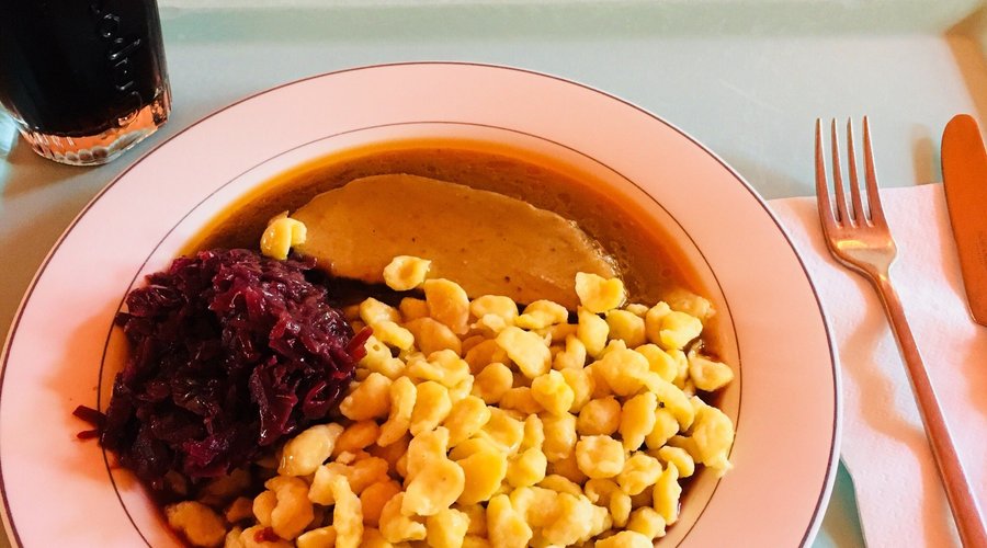 Schmorbraten a‘ la Manni mit Spätzle und Kraut
Einfach Spitze !