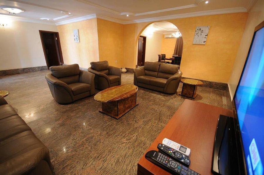 BEST WESTERN HOMEVILLE - Hotel Reviews & Photos (Benin City, Nigeria