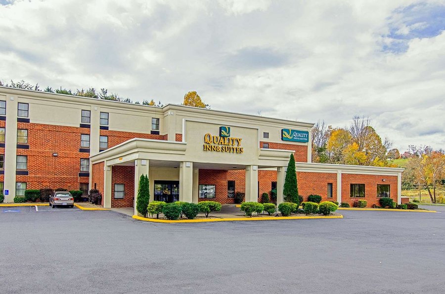 QUALITY INN & SUITES 59 (̶7̶9̶) Updated 2020 Prices & Hotel Reviews