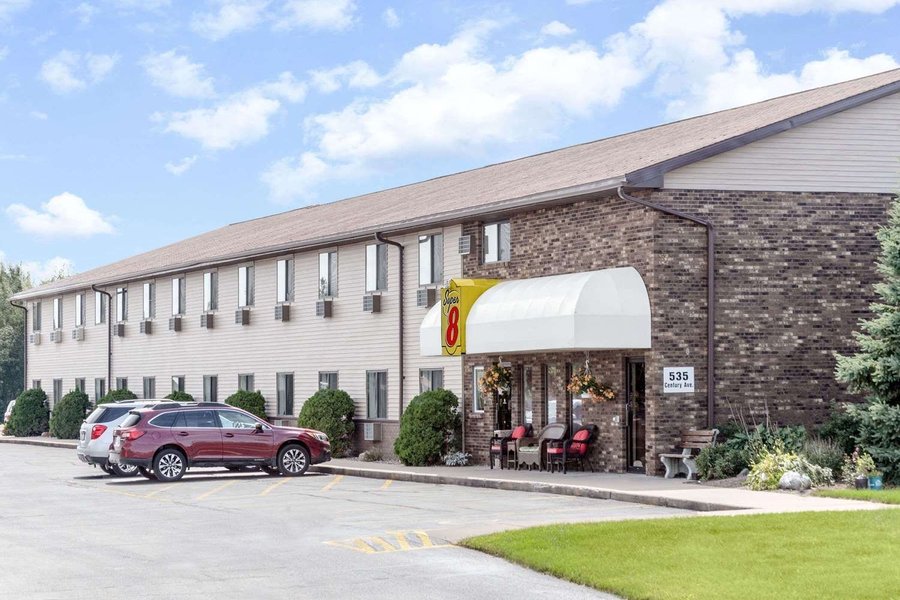 SUPER 8 BY WYNDHAM ANTIGO - Updated 2022 Prices & Hotel Reviews (WI)