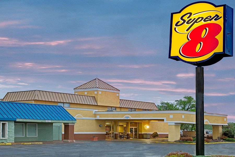 SUPER 8 BY WYNDHAM WHEAT RIDGE/DENVER WEST ab 64€ (6̶9̶€̶): Bewertungen