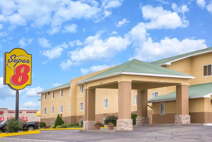 SUPER 8 BY WYNDHAM DODGE CITY $50 ($̶6̶5̶) - Updated 2021 Prices ...