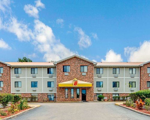 THE 10 BEST Lenexa Hotel Deals (Apr 2021) - Tripadvisor