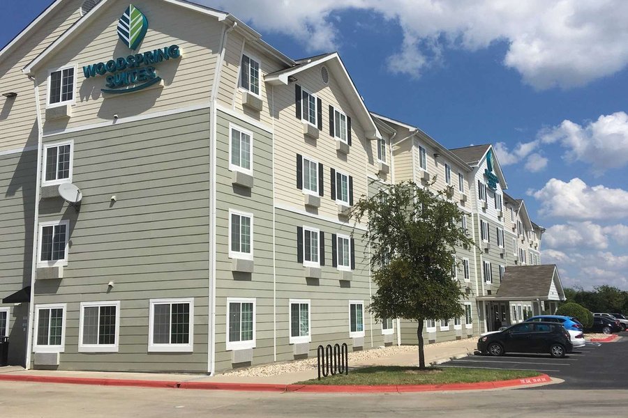 밸류 플레이스 휴스턴, 텍사스(베이타운) (WoodSpring Suites Houston Baytown) - 호텔 리뷰 & 가격 비교