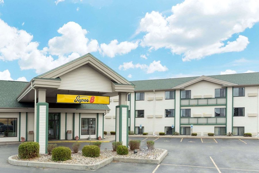 SUPER 8 BY WYNDHAM WISCONSIN DELLS $57 ($̶9̶9̶) - Updated 2021 Prices