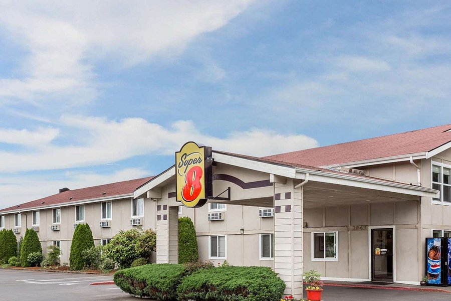SUPER 8 BY WYNDHAM SHELTON 84 ( ̶1̶0̶6̶) Updated 2020 Prices & Hotel