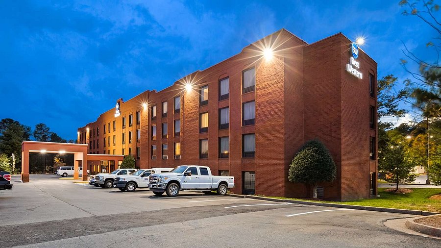 BEST WESTERN EXECUTIVE HOTEL $66 ($̶7̶8̶) - Updated 2021 Prices