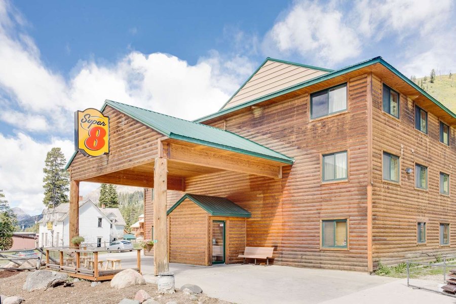 SUPER 8 BY WYNDHAM COOKE CITY YELLOWSTONE PARK AREA (MT) - Opiniones y ...