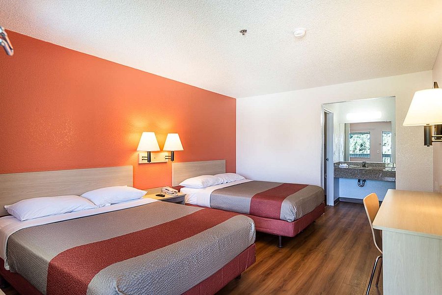 MOTEL 6 RENO AIRPORT - SPARKS $52 ($̶8̶3̶) - Updated 2020 Prices