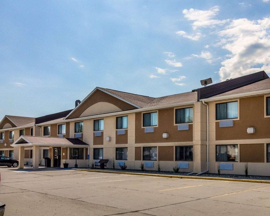 QUALITY INN WEST ACRES $55 ($̶6̶3̶) - Prices & Hotel Reviews - Fargo ...