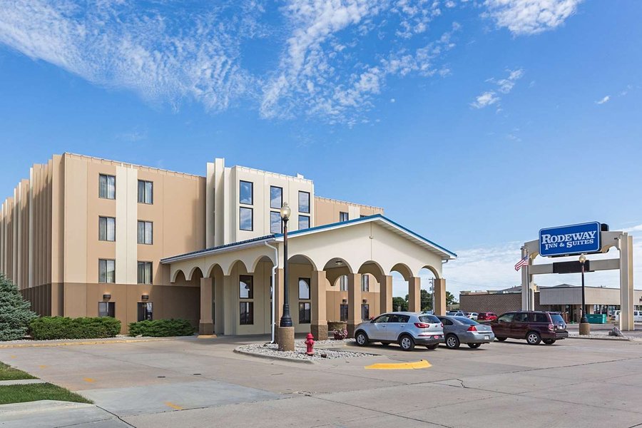 RODEWAY INN - Updated 2020 Prices & Hotel Reviews (Norfolk, NE ...