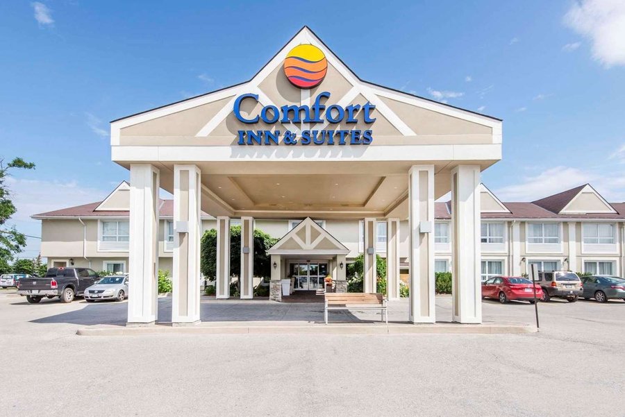 Comfort Inn & Suites Collingwood - UPDATED 2022 Prices, Reviews ...