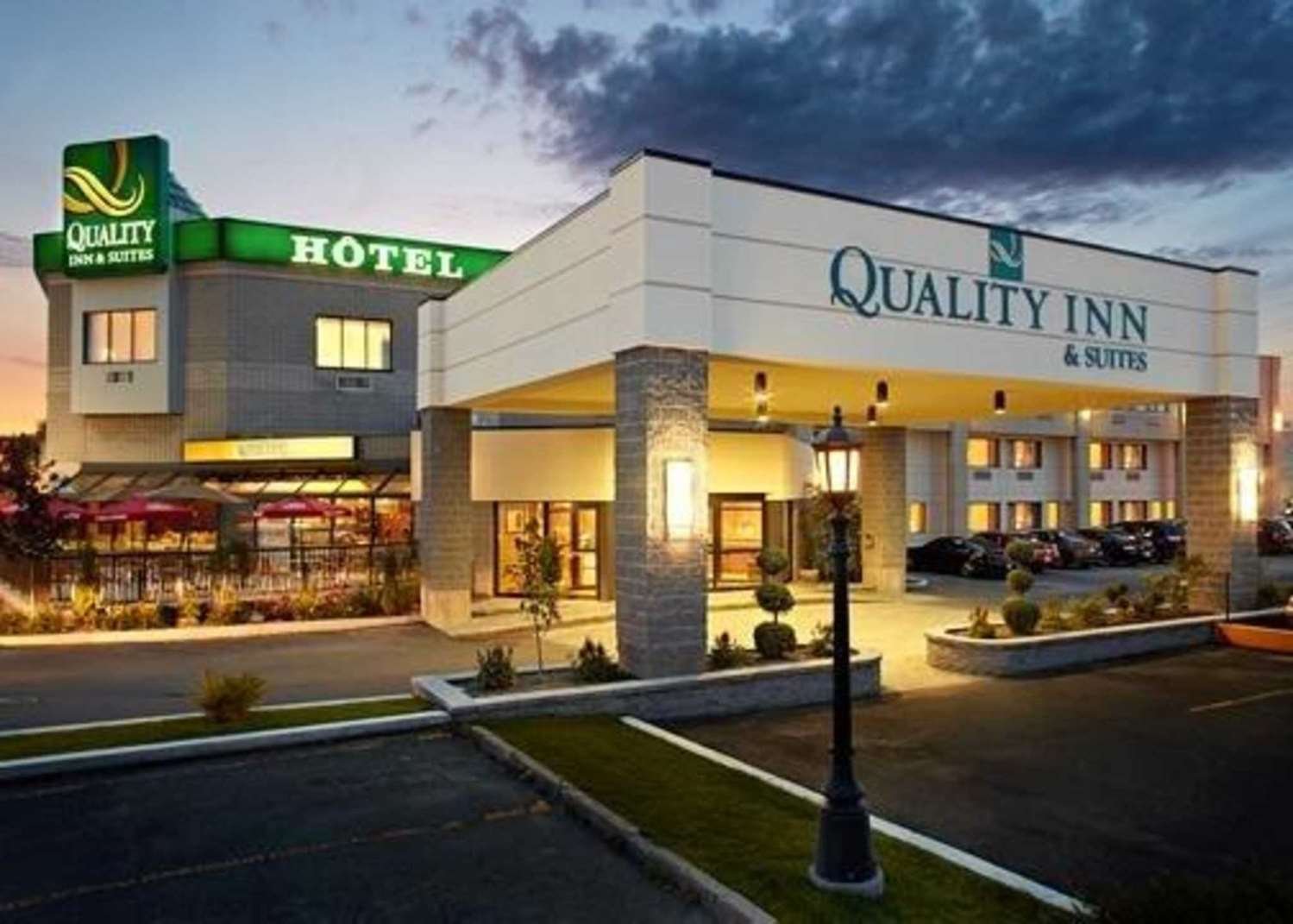 QUALITY INN SUITES BROSSARD Updated 2021 Prices Hotel Reviews And   Quality Inn Suites Hotel 